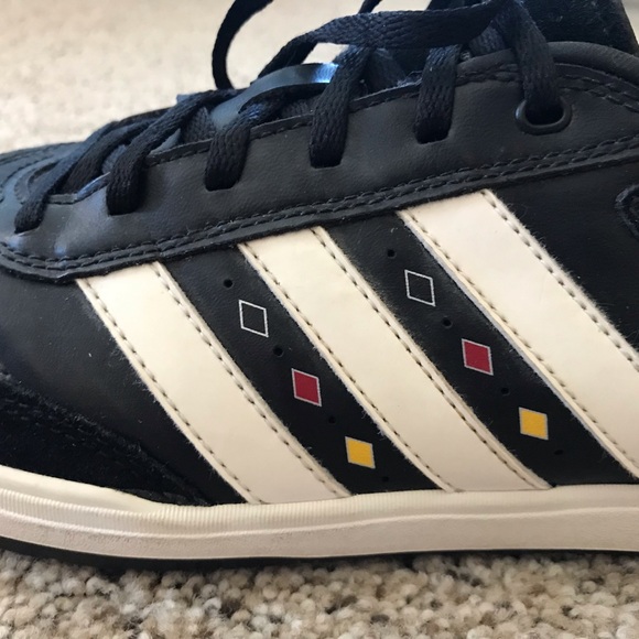 Adidas Adi FC shoes. Excellent Condition! Leather. Size 10. - Picture 2 of 7